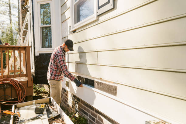 Top rated local Emergency Siding Repair specialists in Addison, IL